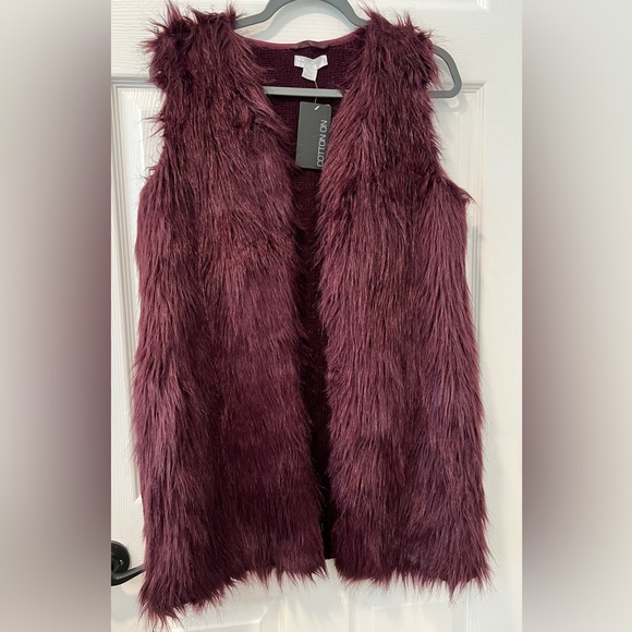 Cotton On Jackets & Blazers - NWT Cotton On Women M/L Long Line Wine Color Sweater Vest Knit/Faux Fur Pockets